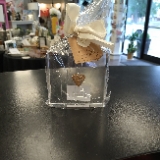 Mud Pie Mini Heart Acryl Sitter; 3 " x 3 "