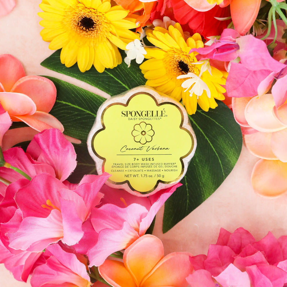 Spongelle Coconut Verbena Daisy Spongette | Soap Sponge | White Lotus 1 Spongelle Coconut Verbena Daisy Spongette | Soap Sponge | White Lotus