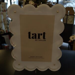 Tart Frame White