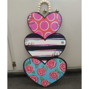 DK Heart Stack Hanger