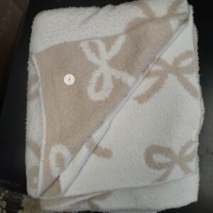 Taupe Chenille Bow Blanket