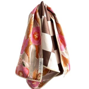 Crae Reeds: Reversible Hand Towel