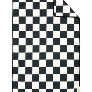Crae Checkmate: Double-Sided Hand Towel